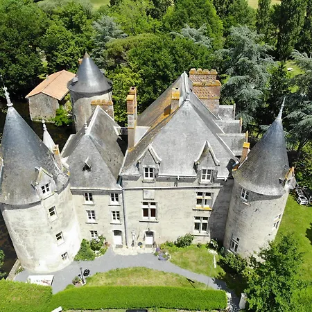 Chateau De La Preuille * 몽테규