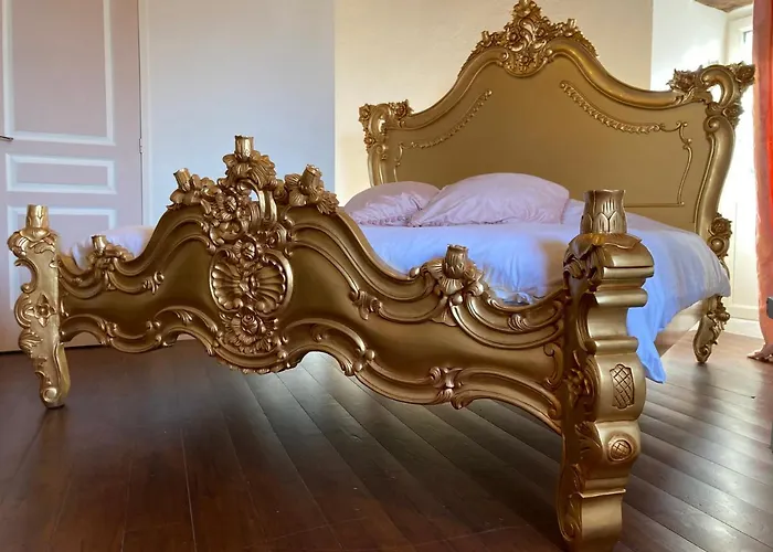 Chateau De La Preuille モンテギュ